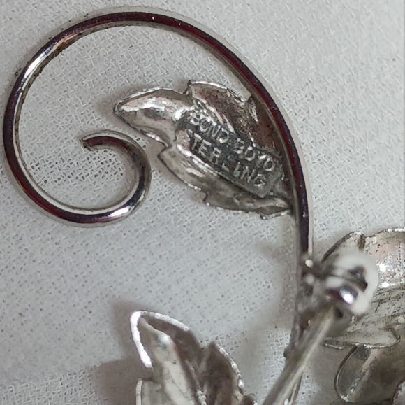 VTF signed Bond Boyd Sterling Roses Brooch - Picture 3 of 4